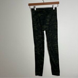 Spanx Black Green Camo Print High Waist Look at Me Now Seamless Leggings Size M